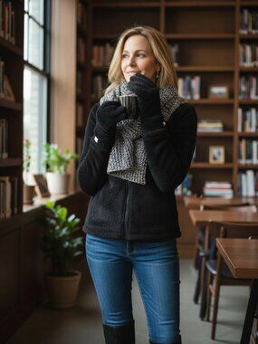 Nine & Company Black Gloves